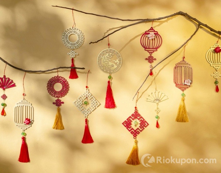 Trang trí nhà cửa với phụ kiện trang trí tết truyền thống