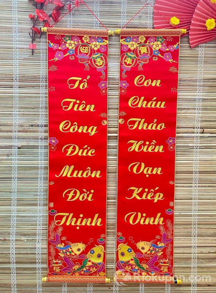 Đôi câu đối đỏ liễn trang trí Tết chất nhung xịn