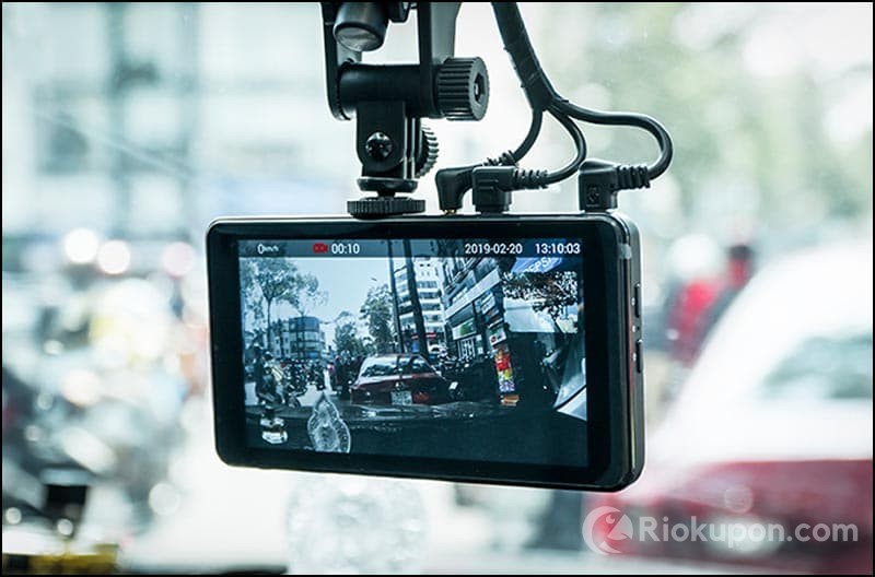 Góc quay rộng của camera hành trình ô tô