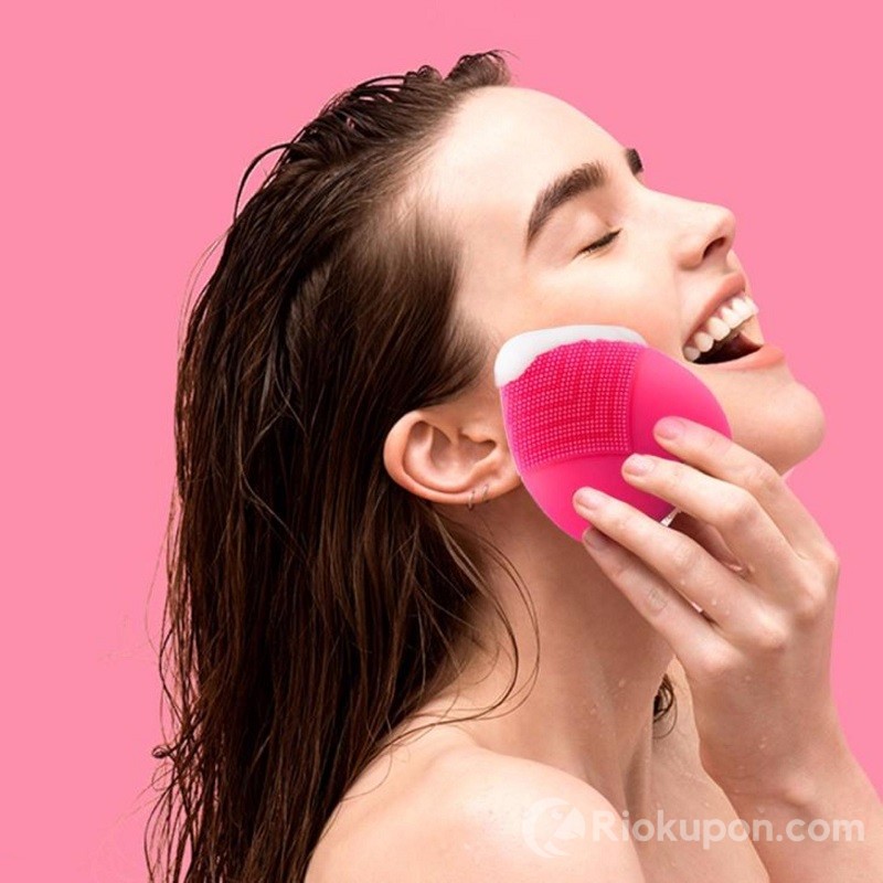 Khám phá cách sử dụng máy rửa mặt để có làn da tươi trẻ và sạch sẽ hơn