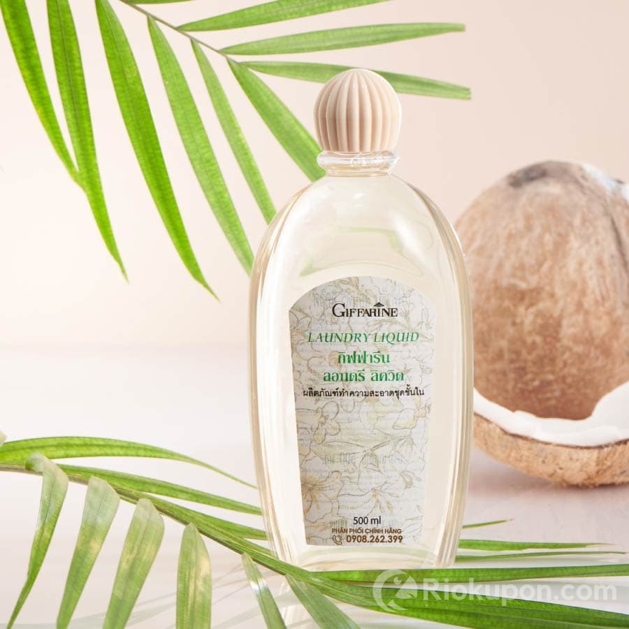 Nước giặt Giffarine chai màu xanh dương