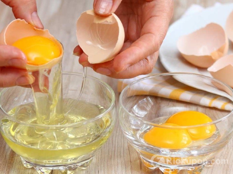 Triệt lông tại nhà bằng trứng gà đơn giản