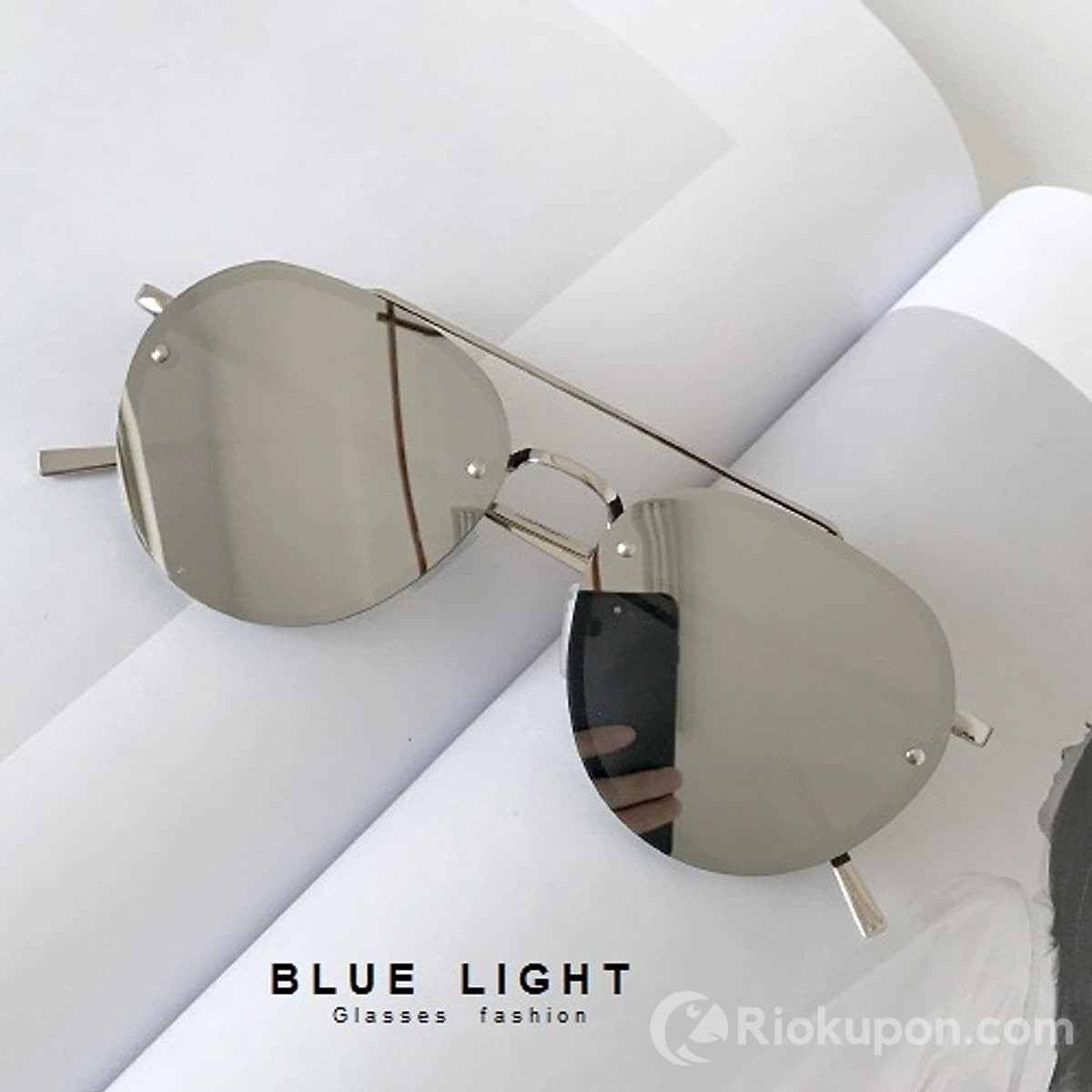 Kính mát Blue Light Eyewear chống tia UV hiệu quả