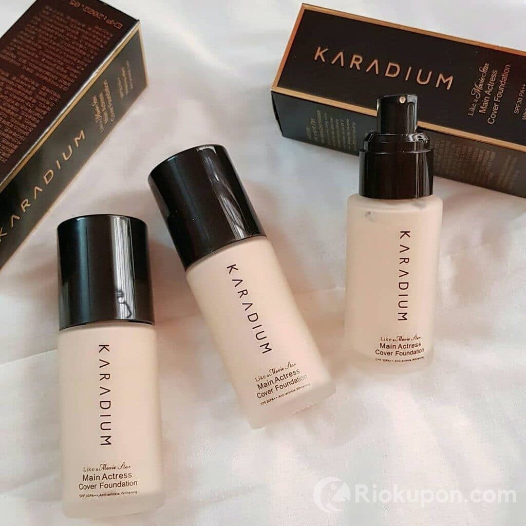 Review kem nền Karadium lâu trôi, tạo lớp nền căng bóng