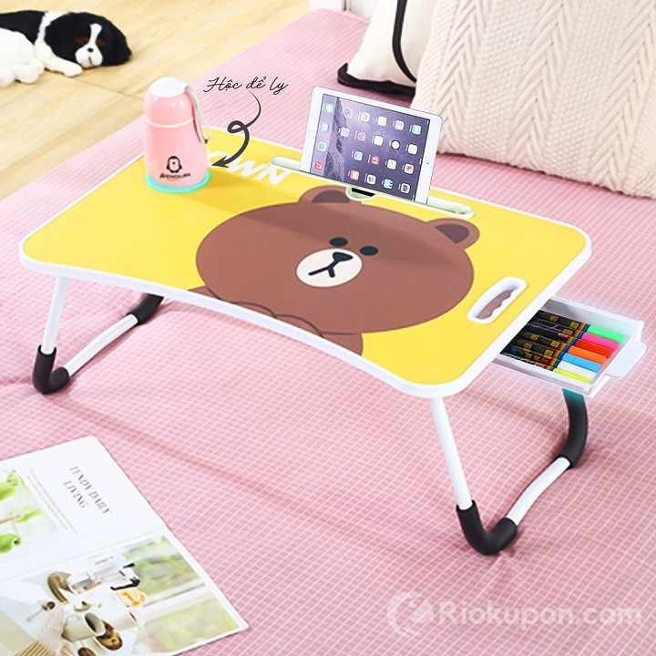 Bàn ăn mini hạn chế sức chứa cho nhiều người