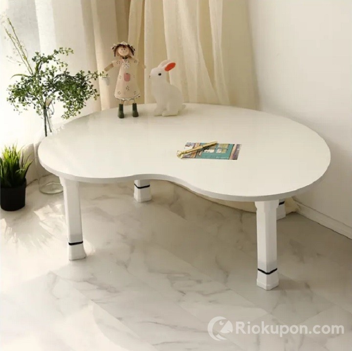 Bàn mini gấp gọn hình hạt đậu xinh xắn phù hợp không gian nhỏ