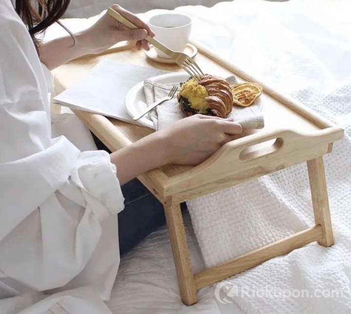 Bàn ăn gỗ mini chân gấp gọn phong cách Hàn Quốc