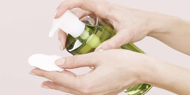 Bật mí top 7 dầu tẩy trang chất lượng cao giá chưa đến 300k