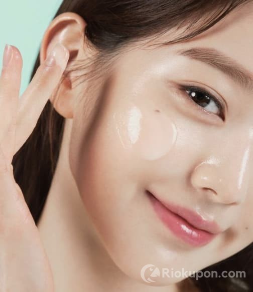 Tìm hiểu về top 7 kem dưỡng ẩm dạng gel tốt nhất giúp làn da mát mẻ trong mùa hè
