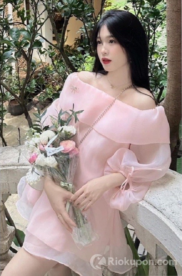Đầm trễ vai pastel cách điệu Hàn Quốc - chất tơ lụa