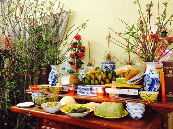 Cách bày mâm cúng giao thừa trang trọng trên bàn thờ