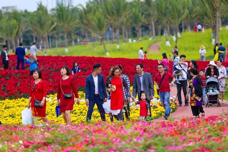 Đi chơi xuân mùng 2 Tết 2024