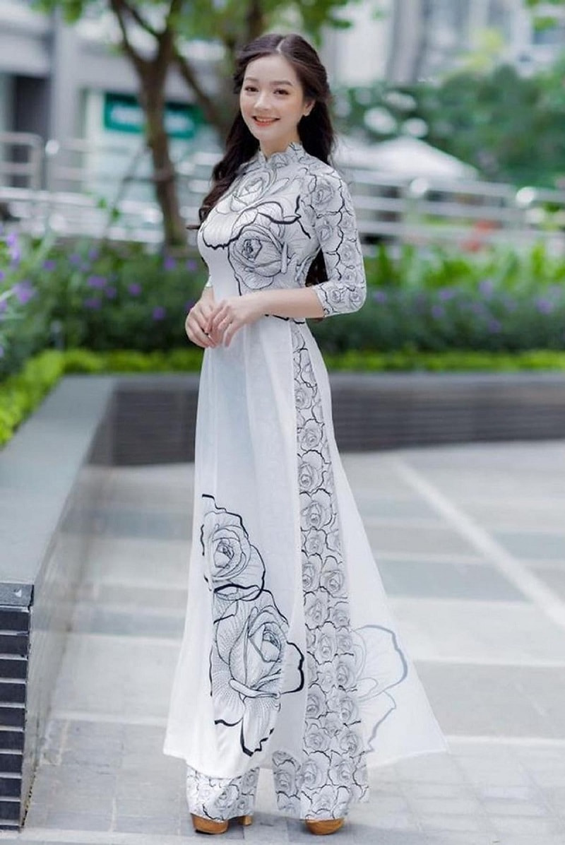 Tặng cho cô vải may áo dài