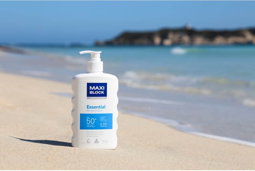 Kem chống nắng Úc Maxi Block Dry Touch