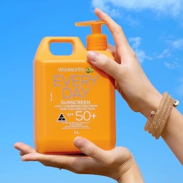 Kem chống nắng Úc Woolworths Everyday Sunscreen