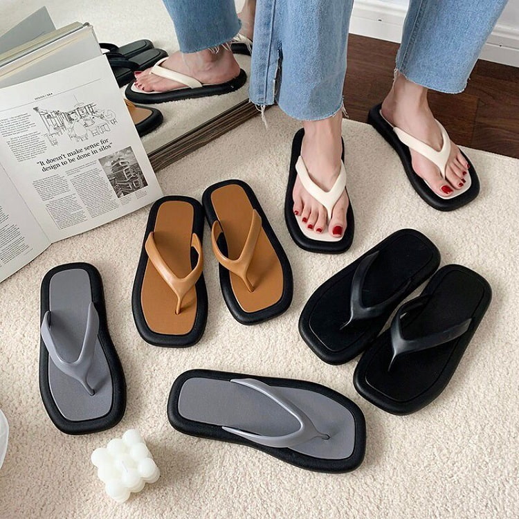 Dép xỏ ngón đế mềm chống trượt mũi vuông phong cách Hàn Quốc