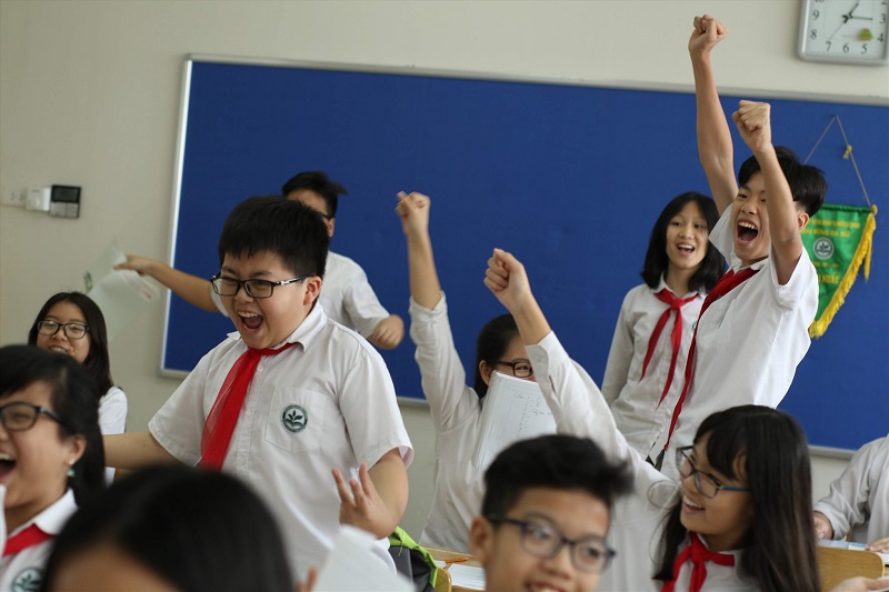 Học sinh chuẩn bị đón Tết