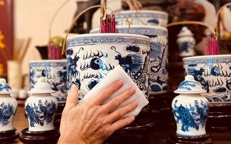  Văn khấn xin bao sái bàn thờ gia tiên cuối năm chuẩn và chi tiết nhất 